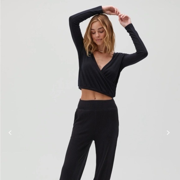 Spiritual Gangster Wrap Ribbed Long Sleeve Top Black Large - Picture 5 of 12